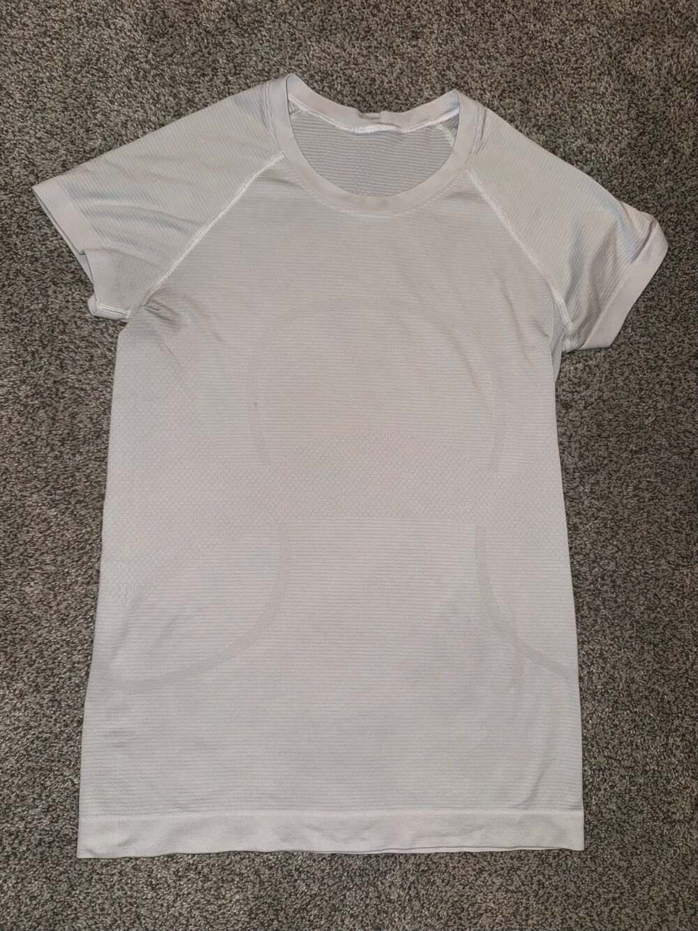 Lululemon Swiftly Tech Short-Sleeve Shirt 2.0